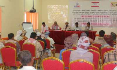 الوكالة الأمريكية للتنمية الدولية تواصل تدريب نحالين بمديرية القطن في الادارة الحديثة للمناحل