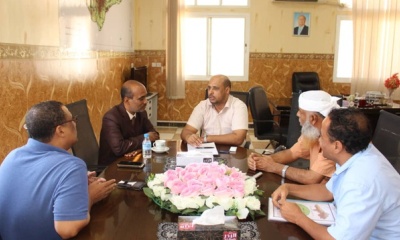 مدير صحة ساحل حضرموت يناقش مع مدير الخدمة المدنية استحقاقات عاملي قطاع الصحة وتسوية اوضاعهم