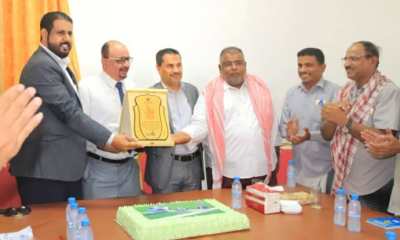 الشيخ الجهوري يستلم مكتب فرع وزارة الشباب والرياضة بوادي وصحراء حضرموت ويكرم السلف بدرع العطاء