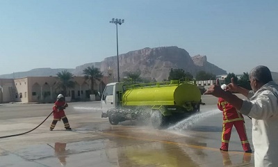 تطبيق عملي حول آليات مكافحة الحرائق في عجلات الطائرات بمطار سيئون الدولي