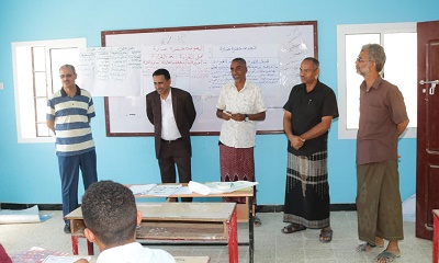 وكيل الوزارة – مدير تربية حضرموت يدشّن الدورة التدريبية السادسة لـ(6600) من المعلمين المتعاقدين بمديريات المحافظة