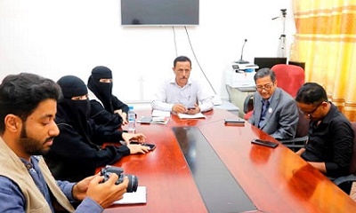 العمودي مدير عام مكتب الصحة بحضرموت الوادي يلتقي بوفد مؤسسة الطبيب الزائر للتنمية بحضرموت