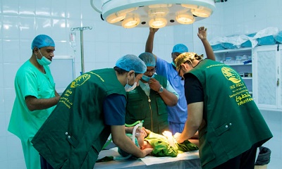 مركز الملك سلمان يدشن العمل في الحملة الطبية الثانية للمسالك البولية والجراحة العامة بهيئة مستشفى سيئون