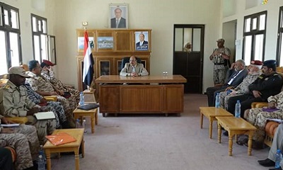 نائب رئيس الجمهورية الاحمر يلتقي اللجنة الأمنية وقادة الوحدات العسكرية بحضرموت الوادي ويزور اللواء 23 ميكا