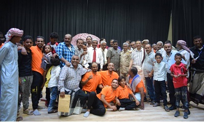 فرقة السنابل الأهلية بالشحر تقدمالمسرحية في رابع ليالي مهرجان المسرح الوطني بالمكلا