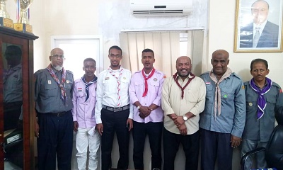 المدير العام لمكتب وزارة الشباب والرياضة بالساحل يلتقي بقيادات الحركة الكشفية بالمحافظة لمناقشة ترتيب الية تنفيذ الحملة الميدانية لوباء كورونا .