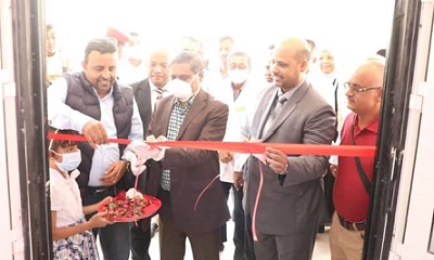 محافظ حضرموت يفتتح وحدة التشخيص الجزيئية والمناعية PCR الخاصة بالكشف عن الوبائيات في سياق الاجراءات الوقائية لفيروس كورونا