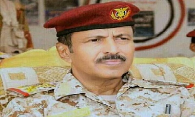 مدير عام مديرية ثمود يبعث برقية عزاء للرئيس هادي وللسلطة المحلية والامنية بحضرموت في وفاة العميد الركن احمد علي هادي قائد اللواء 315 مدرع
