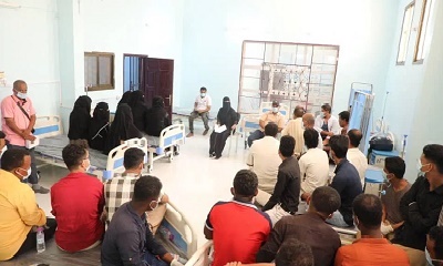 الدكتور الجريري يناقش مع الطاقم الطبي بمستشفى الحميات كورونا الترتيبات النهائية استعدادا للإفتتاح