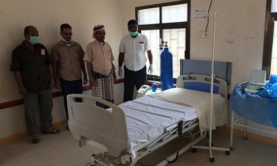 مدير عام مديرية رخية حمد بن عجيان يفتتح غرفة العزل بالمركز الصحي بصنا