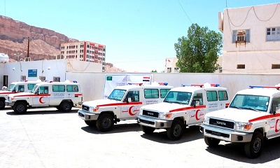 تمويل من البرنامج السعودي لتنمية واعمار اليمن مكاتب الصحة بحضرموت تتسلم 5 سيارات اسعاف ذات الدفع الرباعي