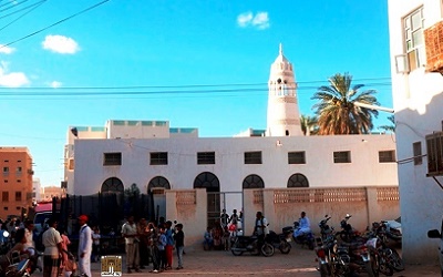 مساجد العيدروس وجبران والصفاء وعلي بن ابي طالب والفتح يشهدن ختائم ليلة السابع من رمضان بمدينة سيئون