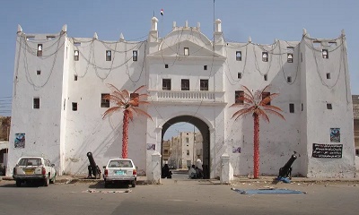 إدارة أمن الشحر تصدر بيان توضيحي حول اللقاء الودي مع عدد من مشائخ الشحر