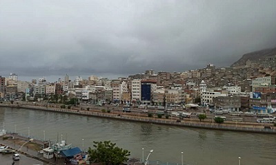 أمطار متوسطة إلى غزيرة تهطل على مناطق ساحل حضرموت