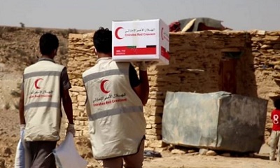 بدعم من دولة الإمارات.. هيئة الهلال الأحمر تسير قافلة إغاثية لمدينة تريم في حضرموت