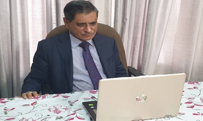 محافظ حضرموت في حديث عبر الانترنت مع المدير التنفيذي للمعهد الأوربي للسلام