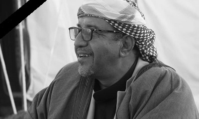 فضيلة القاضي العامري يُعزي في وفاة الشخصية الاجتماعية والقبلية المقدم/ عوض بن عمر بن يماني التميمي