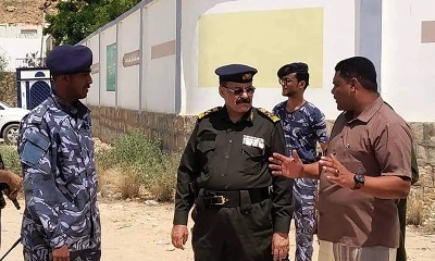 وكيل وزارة الداخلية المدير العام للأمن والشرطة بساحل حضرموت يزور و يطّلع على الإدارات بمعسكر النجدة