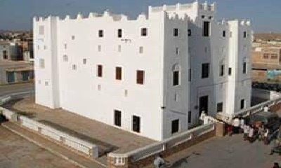 المؤسسة المحلية للمياة والصرف الصحي فرع مديرية الديس الشرقية تنفذ حملة قطع للمياة عن متخلفين دفع فواتير الأشتراك الشهرية