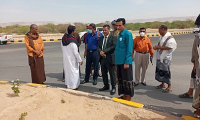 القطن .. معاينة الجولات في الطريق العام لإنشاء مجسمات لمعالم أثرية وتاريخية