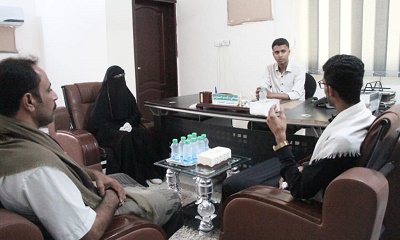 مدير الوحدة التنفيذية للنازحين بحضرموت يزور عددا من المؤسسات الإغاثية والتنموية بوادي حضرموت