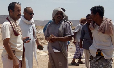 مدير عام حريضه يطلع على الاضرار الناتجه عن السيول والامطار التي شهدتها المديرية