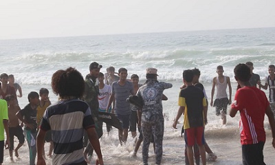 قوات خفر السواحل بحضرموت تنجح في إنقاذ حياة شخصين تعرضا لحادث غرق بساحل الستين بالمكلا