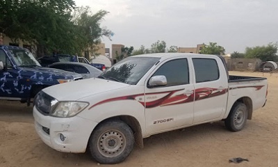 شرطة الدوريات بوادي حضرموت تضبط سيارة مسروقة منذ سنتين بعد الاشتباه فيها بسيئون
