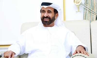 الشيخ مسلم بن حم يدعم جامعة سيئون بطابعة بطائق الكترونية حديثة