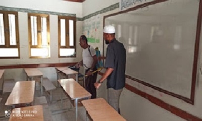 ثانوية الخنساء بمـديرية القطن تستقبل العام الدراسي بتعقيم صفوف ومرافق الثانوية