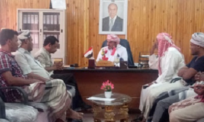 مديرعام مديرية ثمود يلتقي بنائب مدير عام مكتب وزارة الصحه العامه والسكان بحضرموت الوادي والصحراء للمديريات الصحراوية