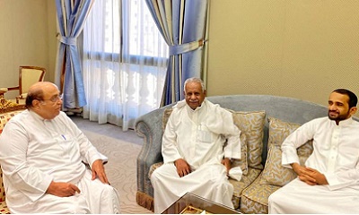 وفد مرجعية حلف قبائل حضرموت المشارك بمشاورات الرياض يلتقي دولة المهندس حيدر أبوبكر العطاس مستشار رئيس الجمهورية