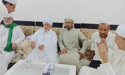مستشار محافظ حضرموت في زيارة للمفكر الإسلامي العلامة الحبيب أبو بكر العدني بن علي المشهور