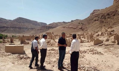 وزير الثقافة يزور بعض مواقع أثرية وتاريخية وإسلامية في وادي حضرموت