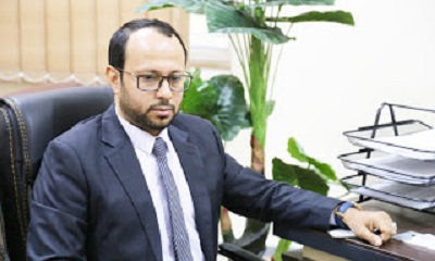 مدير عام مكتب وزارة الخدمة المدنية والتأمينات بوادي حضرموت والصحراء : يوم غدٍ الأربعاء إجازة رسمية بمناسبة ذكرى ثورة 14 أكتوبر