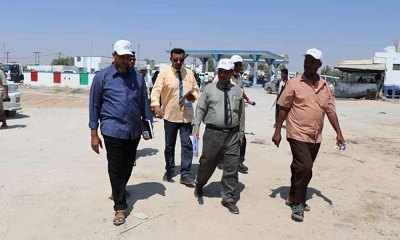 قيادة شركة النفط بساحل حضرموت تنفذ نزولاً إلى محطاتها للإطلاع على واقعها وتنفيذ أعمال الصيانة فيها