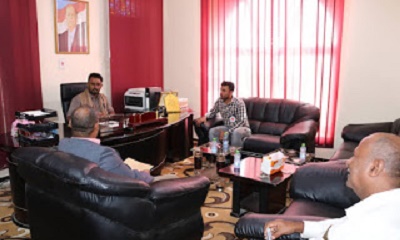 وكيل أول حضرموت يؤكد مساندة السلطة المحلية لمركز الأطراف الصناعية