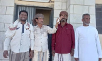 الشيخ خالد عبدالله العامري بعد مشاركته الاحتفالية باعياد الثورة بمديرية ثمود يقوم بزيارة للوحدة الصحية بالقيعان