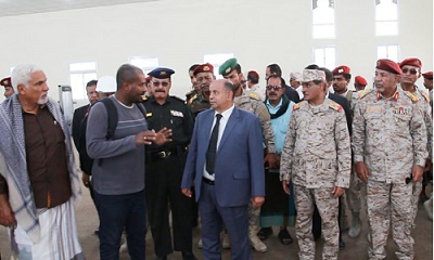 نائب رئيس الوزراء ومحافظ حضرموت يفتتحان الصالة الرياضية الكبرى بقيادة المنطقة العسكرية الثانية