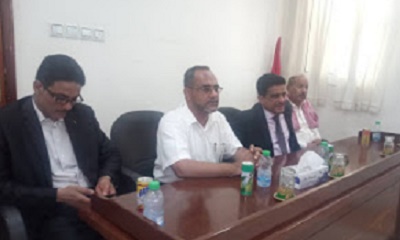 نائب وزير النفط والمعادن يقوم بزيارة تفقدية لمكتب وزارة النفط والمعادن بالوادي والصحراء