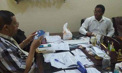 الحوثري يلتقي بمدير إدارة المشاريع لمؤسسة ألطاف التنموية بمحافظة حضرموت