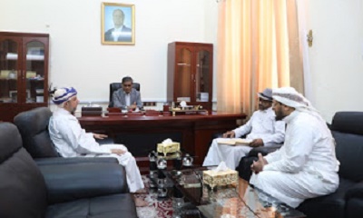 محافظ حضرموت يطلع على نشاط مجموعة أوقاف بغلف وتدخلاتها في دعم الجمعيات والمؤسسات