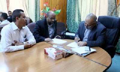 وكيل وادي حضرموت عصام الكثيري يطلع على مستوى الخدمات الصحية في المركز الوطني للأورام بسيئون