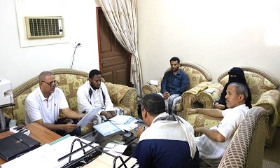 إدارة فرع مؤسسة الصندوق الخيري بوادي حضرموت في اجتماعها الدوري تقيّم