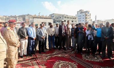 محافظ حضرموت يدشن خطة الإجراءات والتدخلات لتحسين مدينة المكلا