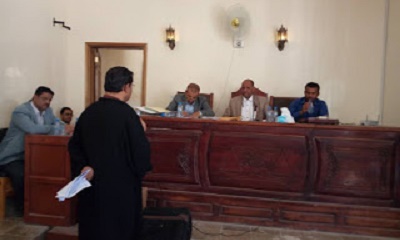 الإعدام قصاصاً رمياً بالرصاص حتى الموت : محكمة تريم تعقد جلستها العلنية الثالثة لمحاكمة المتهم في جريمة قتل الطفل الحدث ريان بن سلم