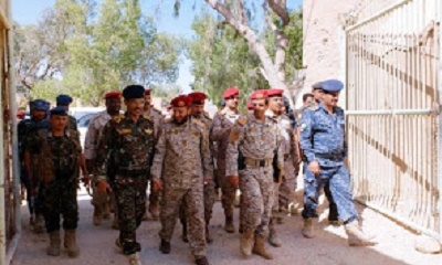 مدير التوجية المعنوي بوزارة الدفاع يزور معسكر الأمن والشرطة بوادي حضرموت