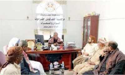 مدير منفذ الوديعة في زيارة لمكتب مرجعية حلف قبائل حضرموت الوادي والصحراء