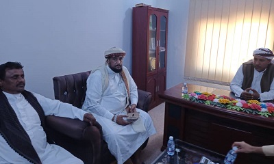 مدير عام السوم يستقبل بمكتبة مستشار محافظ محافظة المهرة وعضو المجلس المحلي بالمحافظة