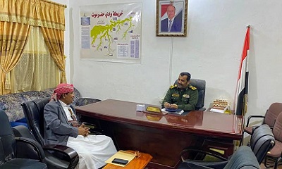 العميد العوبثاني يلتقي بمدير مصلحة شؤون القبائل بوادي حضرموت